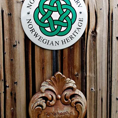 Kvebergsoya Gard Grimsbu