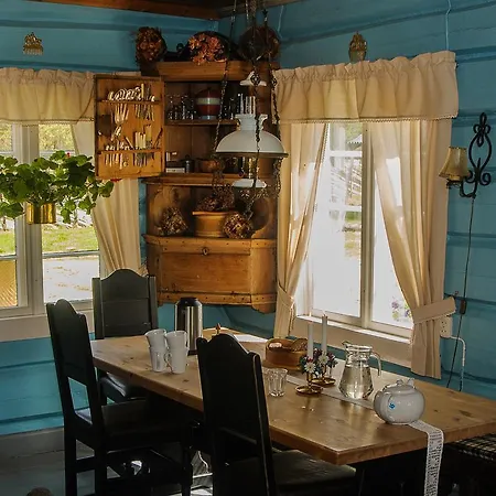 Kvebergsoya Gard * Grimsbu