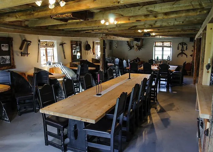 卡夫伯格索亚加尔酒店 *