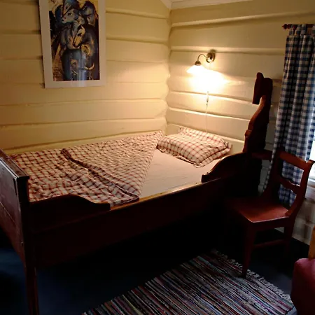 Kvebergsoya Gard Grimsbu